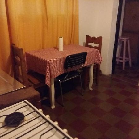 Appartement Departamentos Mayo à Esquel Extérieur photo